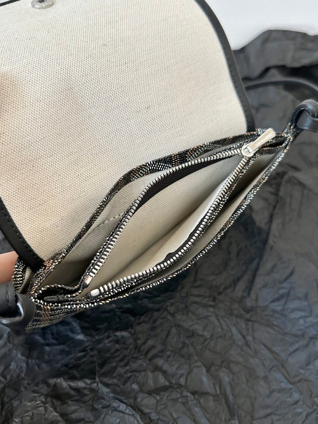 Goyard Plumet Pocket Wallet 20 in Black Goyardine Canvas and Lambskin Trim