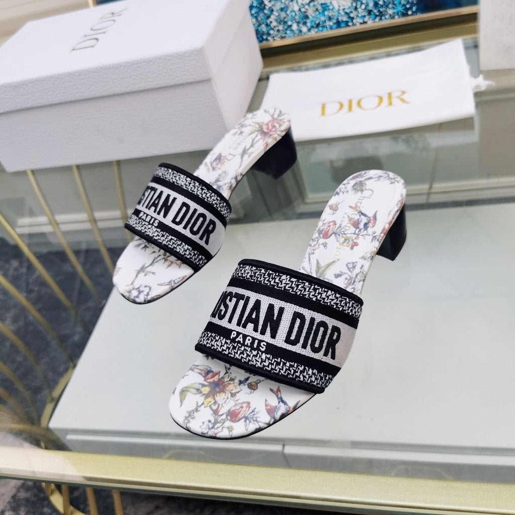 Dior CD Mule Dway Heeled Slide 45mm Style 27