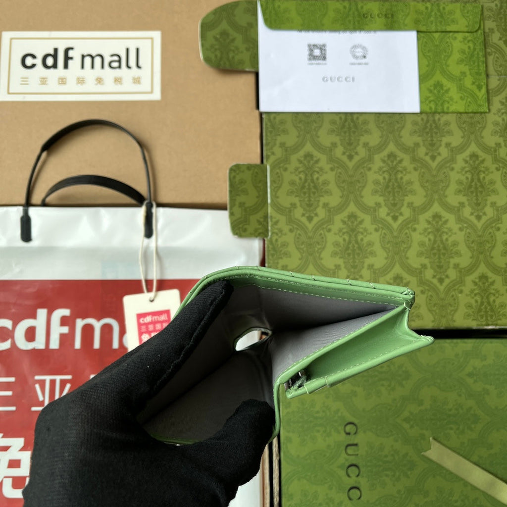 Gucci Marmont Quilted Wallet 11 in Light Green Lambskin