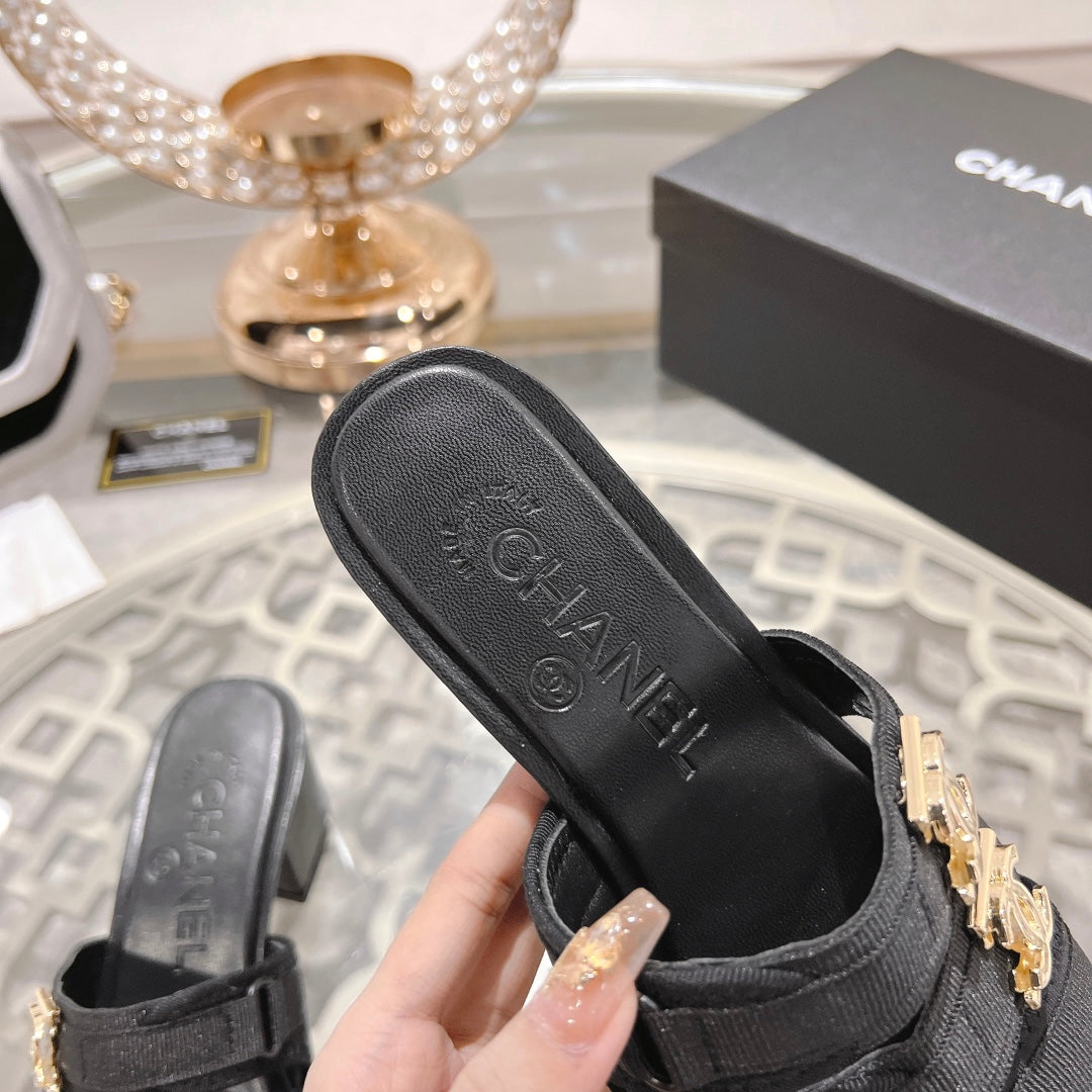 Chanel Double C Xiaoxiang Chain Fabric Head Chunky High Heel Black Lambskin