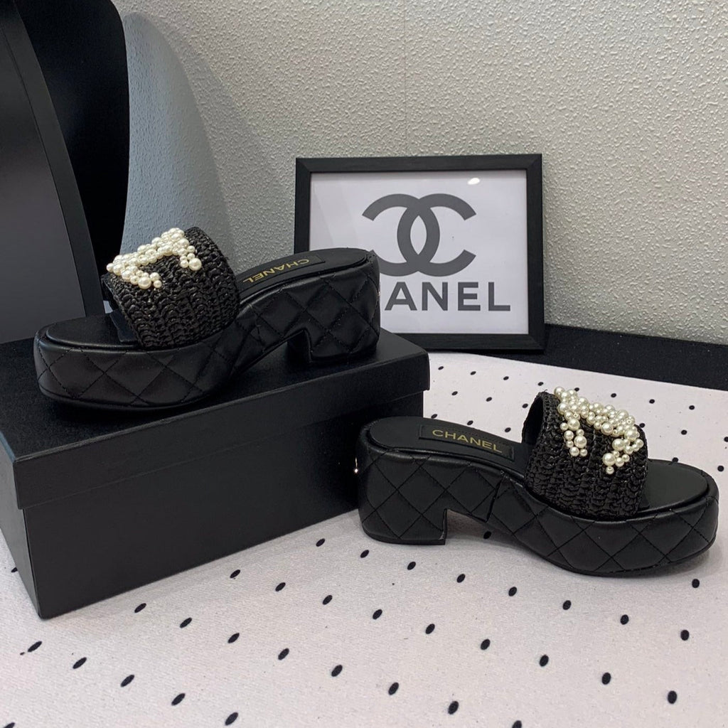 Chanel Double Pearl Platform Sandals Sheepskin Black