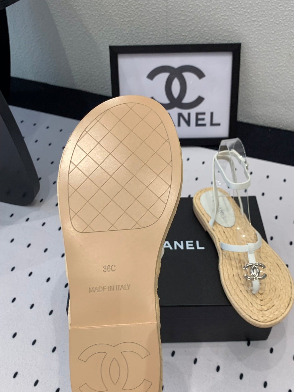 Chanel Double Vintage Straw Sandals Replica Designer Shoe White Beige Sheepskin