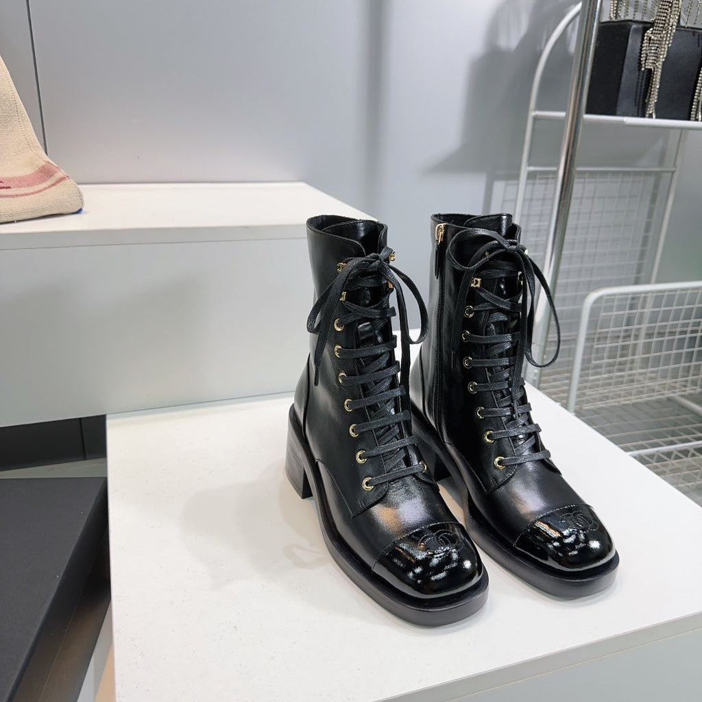 Chanel Ankle Boots 25S 50 mm in Black Lambskin with Zipper