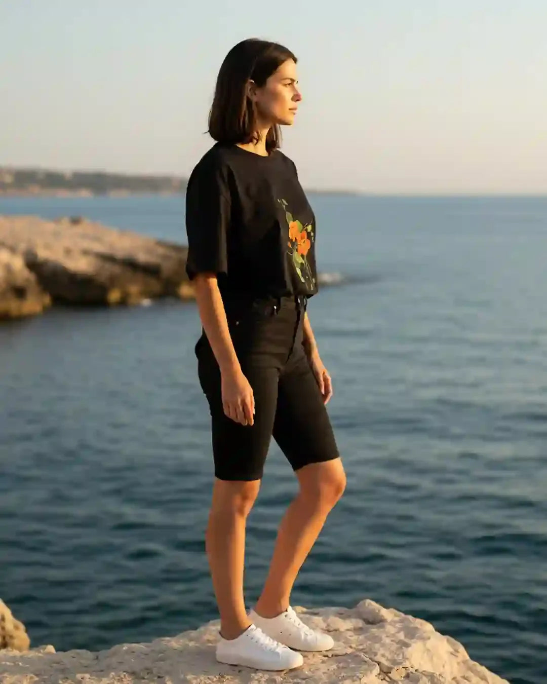 Present: The Warmth Oversized T-shirt - Urban Theory Co