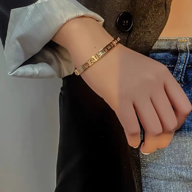 Miu Miu Logo Cuff Bracelet - Hình 4
