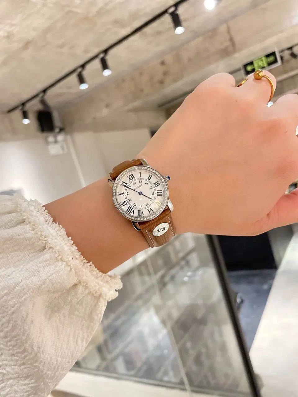Cartier Gold Diamond Ladies Watch - Hình 9