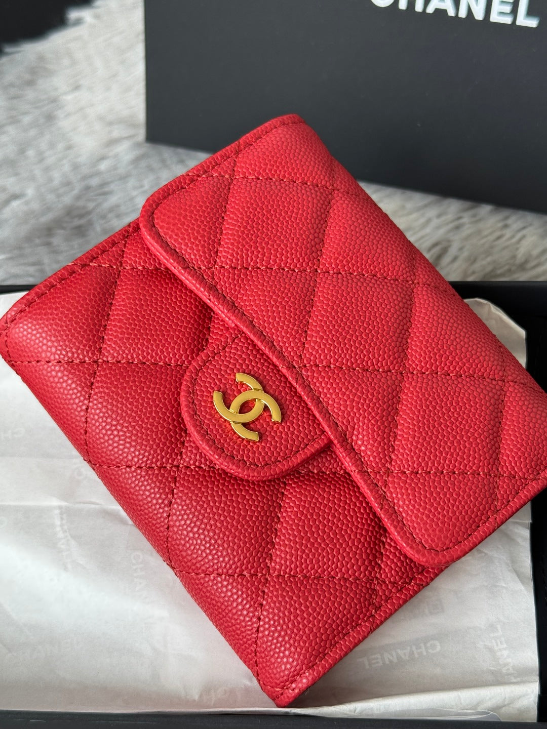 Chanel 25S Cf Small Tri Fold Wallet 11 in Vivid Red Caviar Gold Hardware
