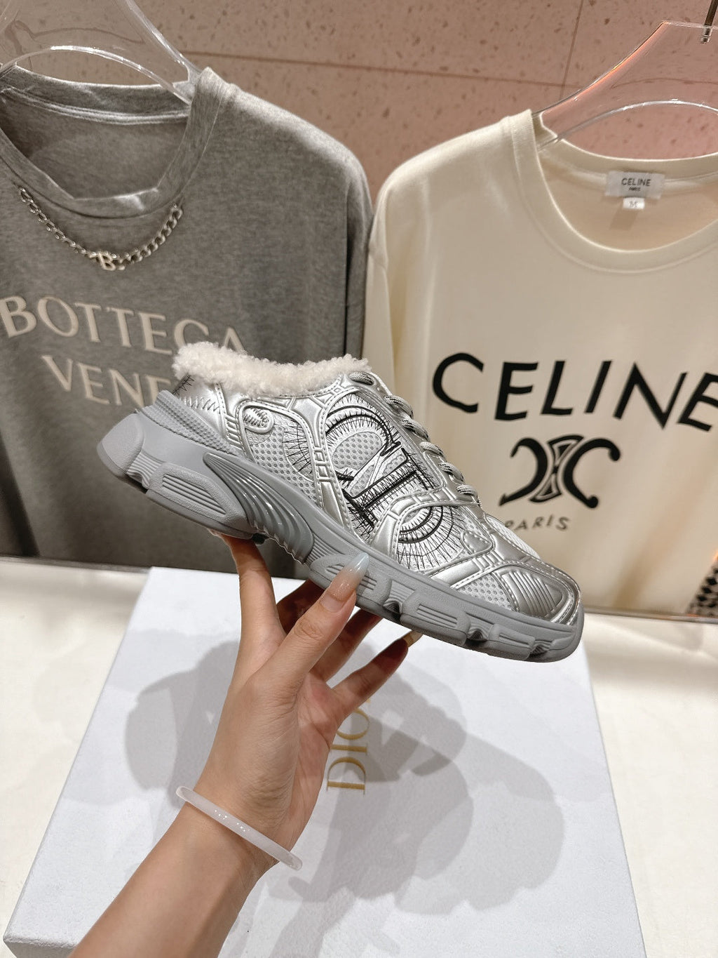 Dior Chrono Sneaker 25S in Silver Lambskin and Mesh Fabric Style 10