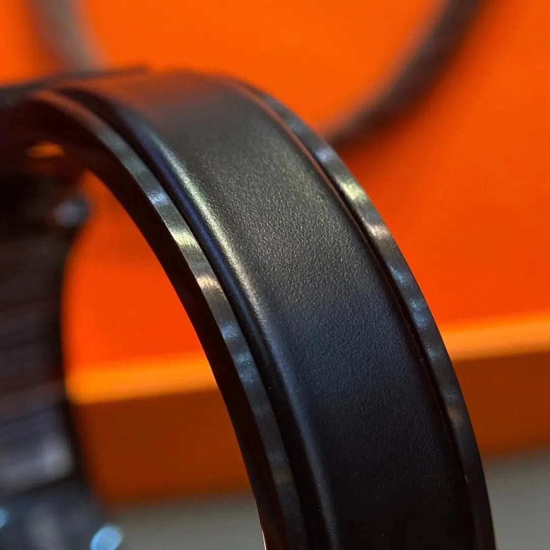 Premium Black Geometric Clasp Bracelet - Hình 5