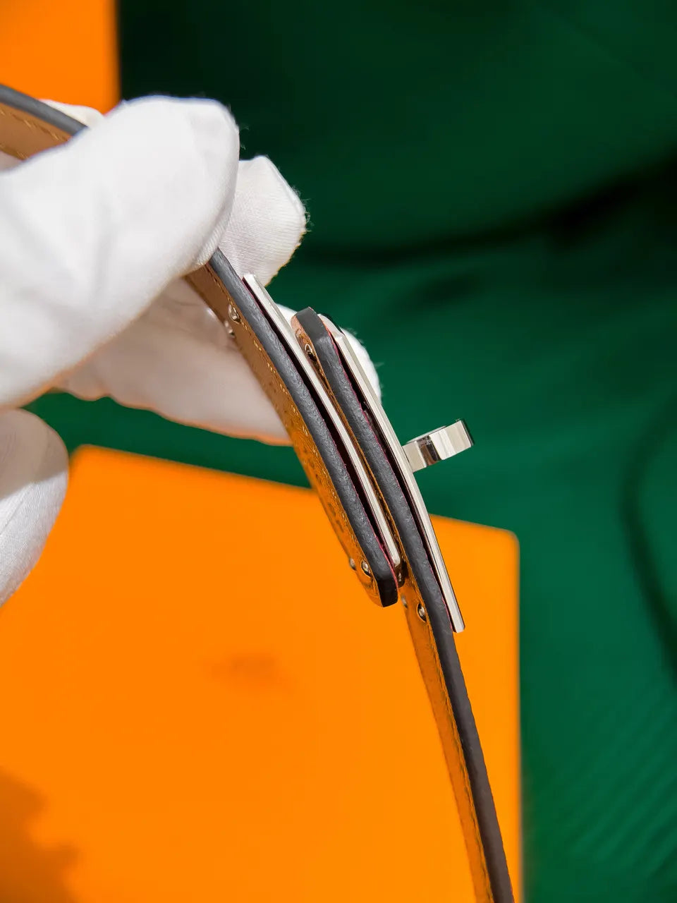 Hermes Rouge Casaque Swift Leather Belt - Hình 5