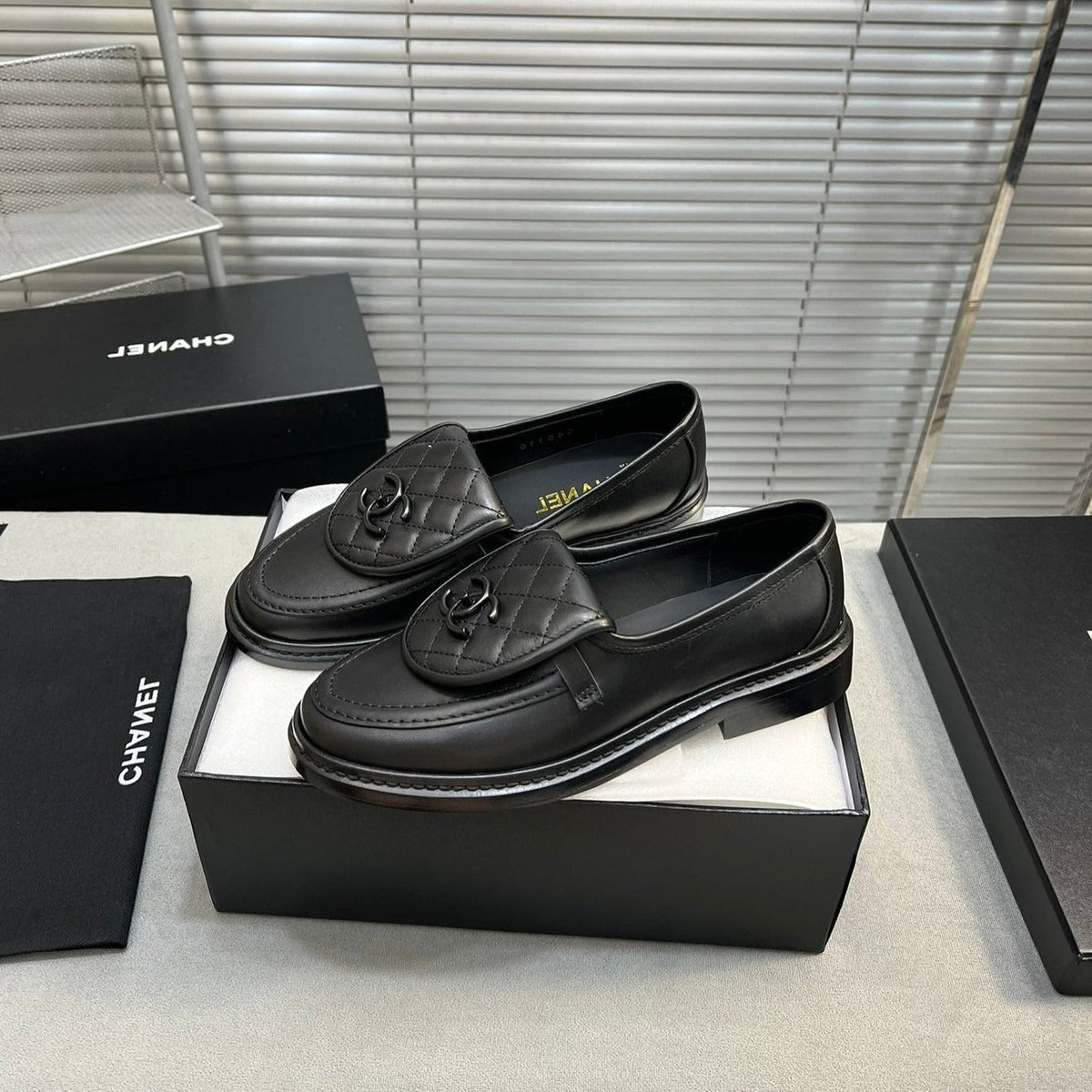 Chanel Women Loafers in Leather Black