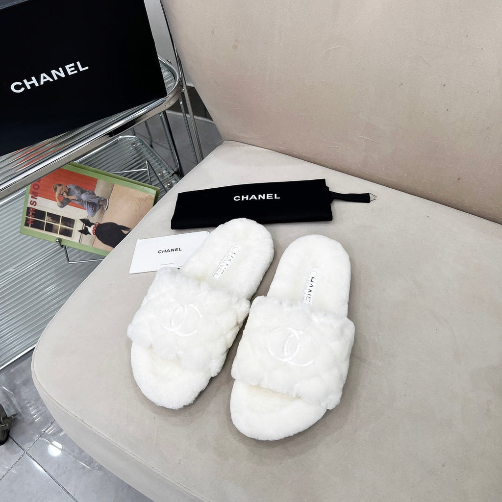 Chanel 25S Fur Slippers with Exposed-Stitch Straps in White