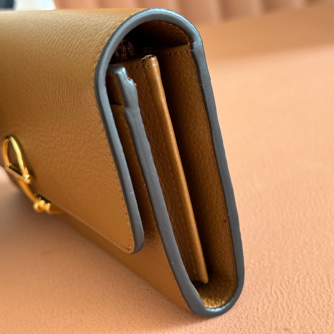Gucci Softbit Continental Wallet 19 in Brown Grainy Calfskin Gold Hardware