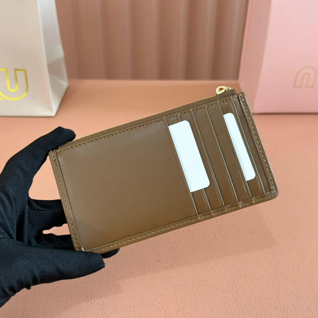 Matelassé Leather Envelope Wallet Caramel