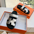 Hermes Chypre Sandal in Silver Metallic Calfskin