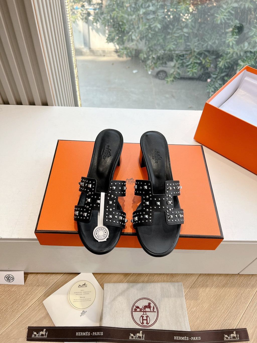 Hermes 0ASIS Sandal in Black Calfskin with Stud