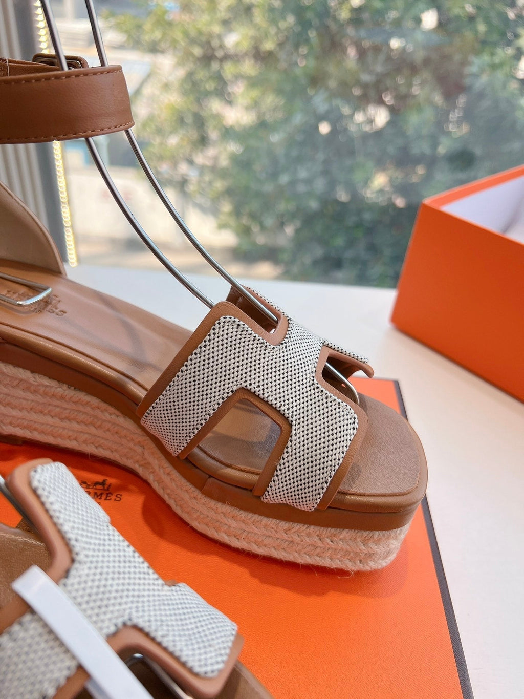 Hermes Elda Espadrille in White Fabric and Bronze Brown Calfskin