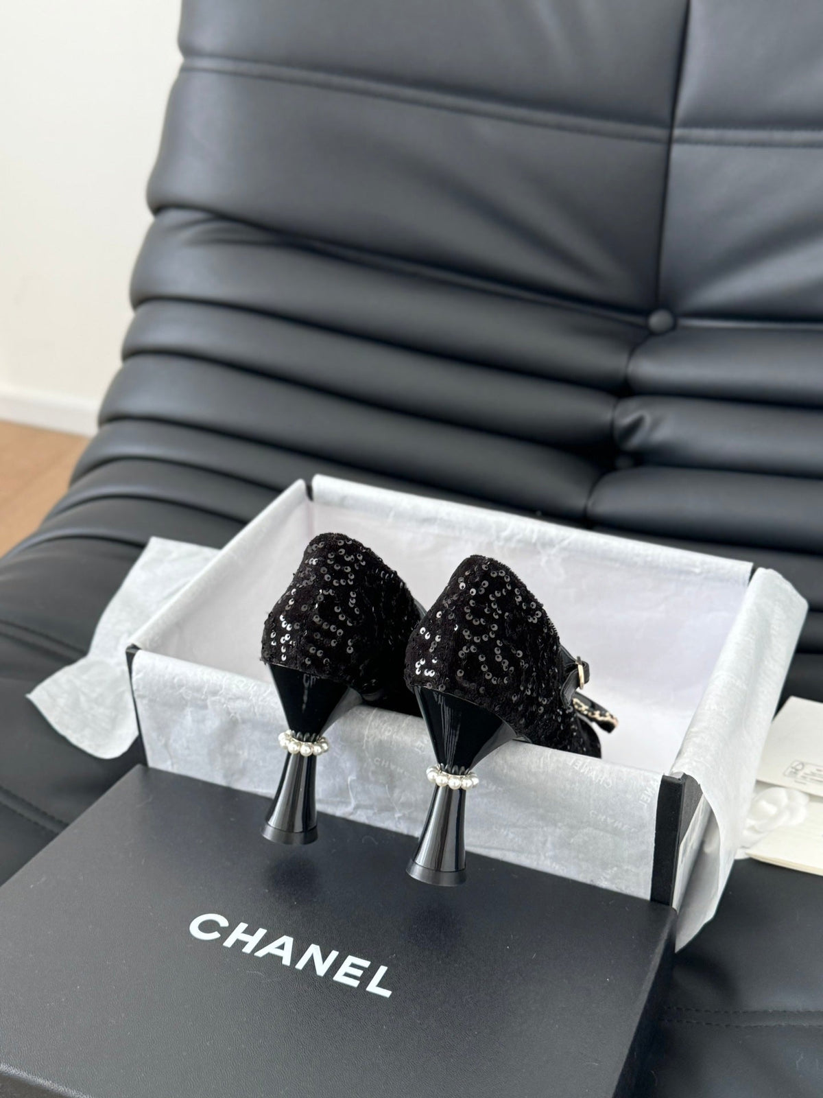 Chanel Pointed Toe High Heels in Black Velvet and Lambskin Gold Hardware