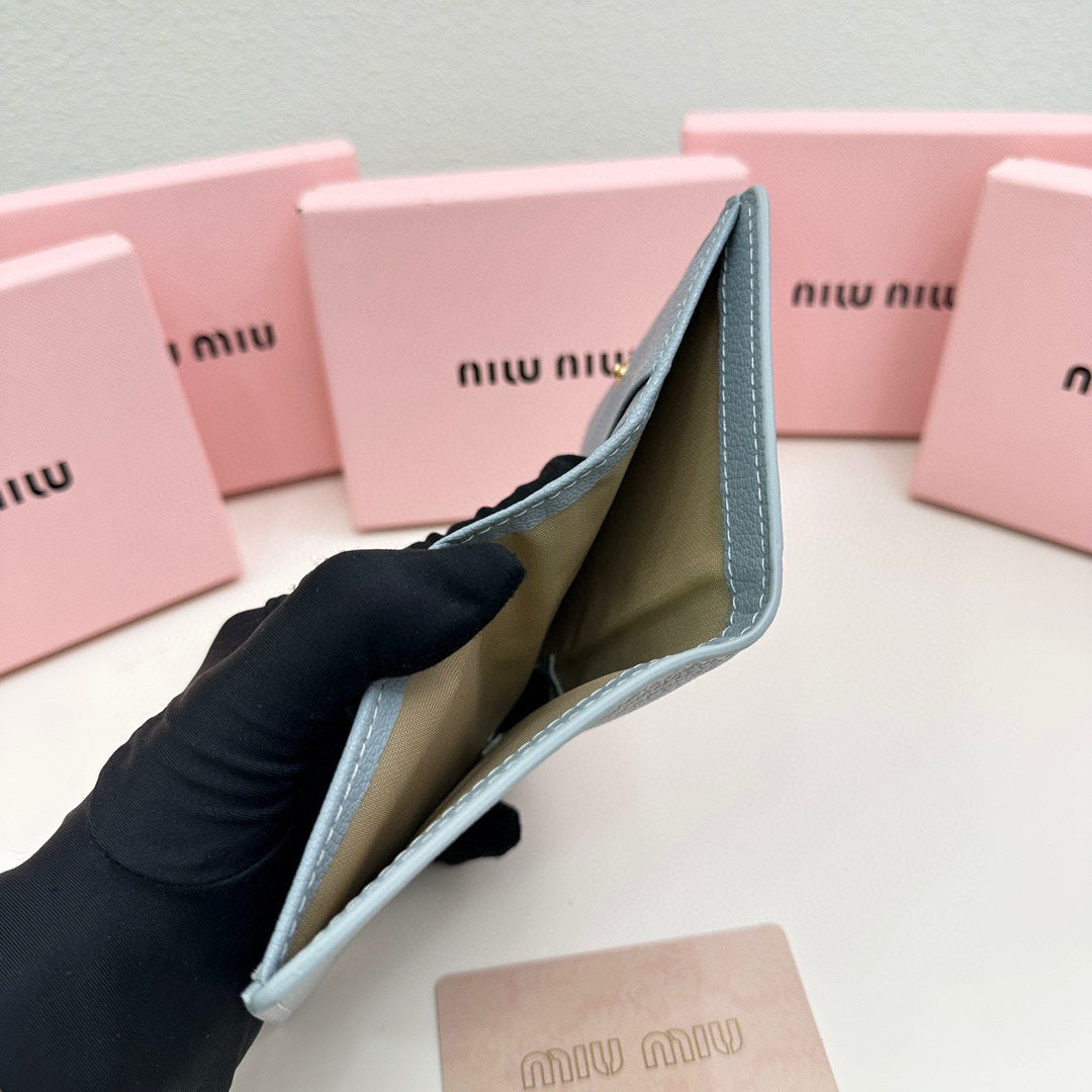 Small Wallet 11 in Blue Pastel Calfskin