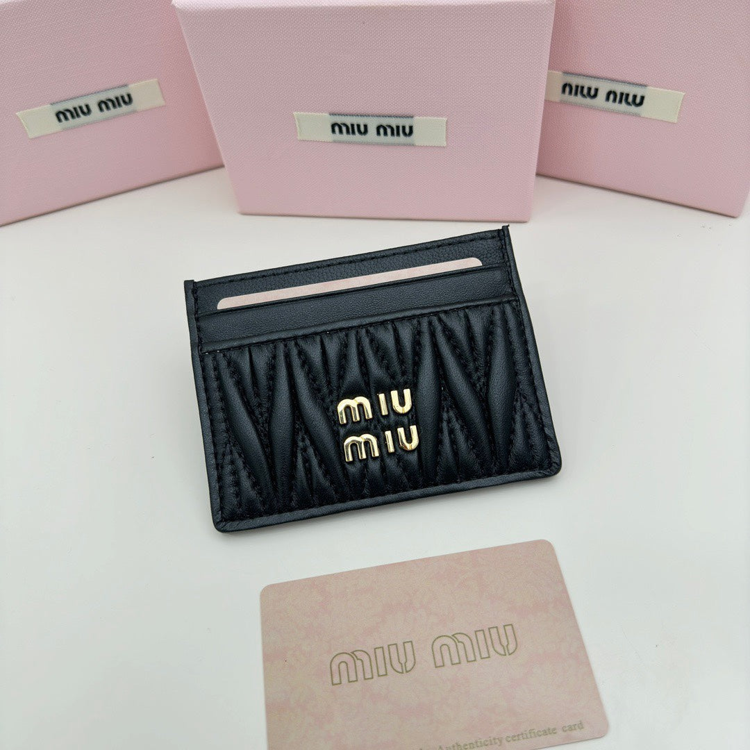 Small Cardholder 10 in Black Lambskin