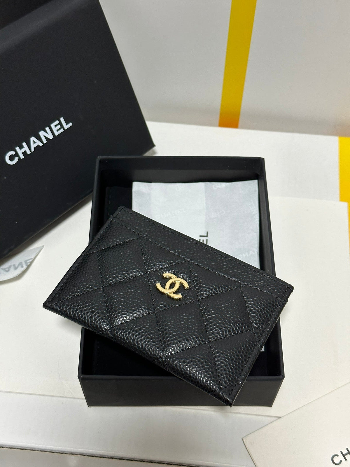 Chanel Quilted Classic Card Holder 11 in Black Caviar Skin