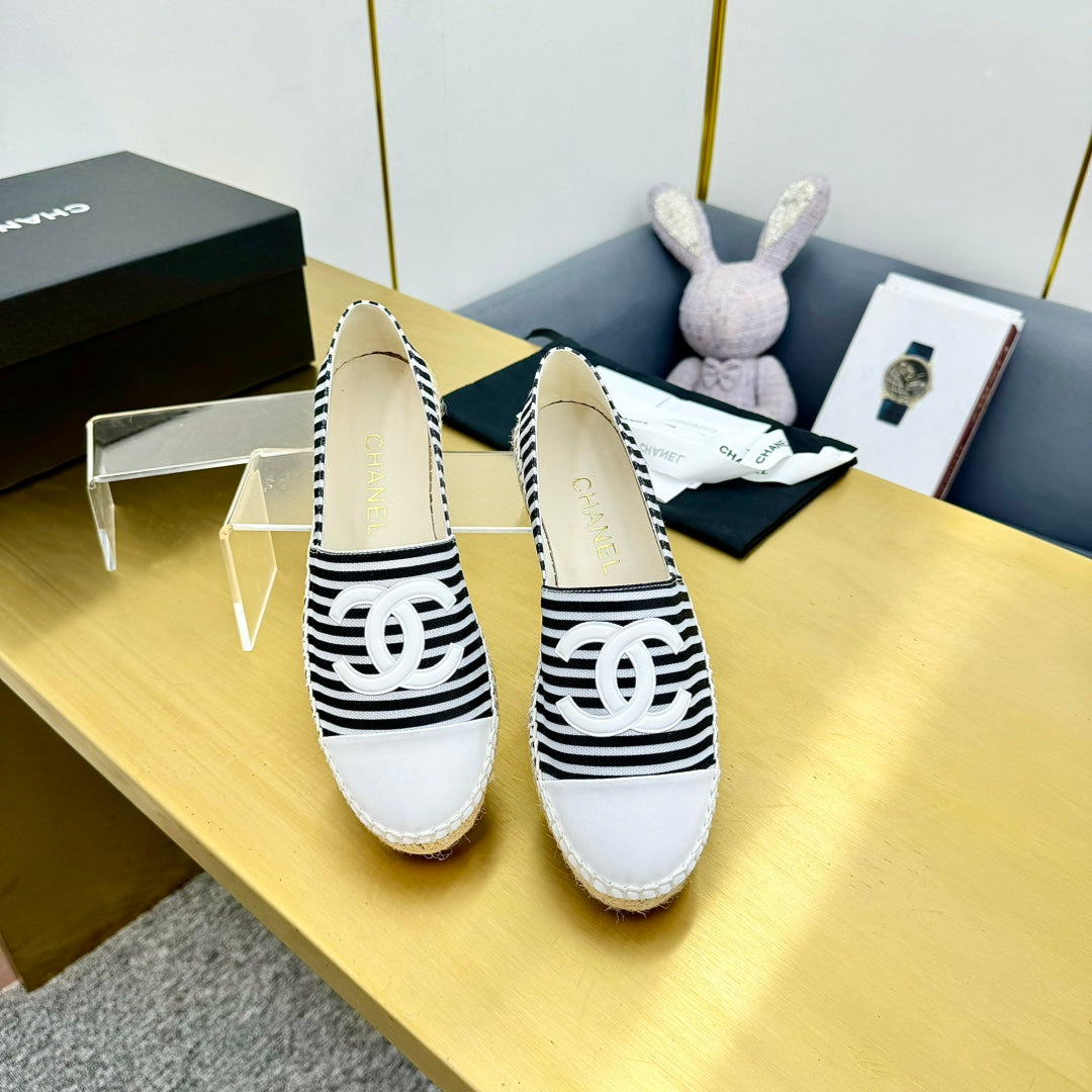 Chanel Slip-On 25S in Black and White Fabric with Striped Pattern