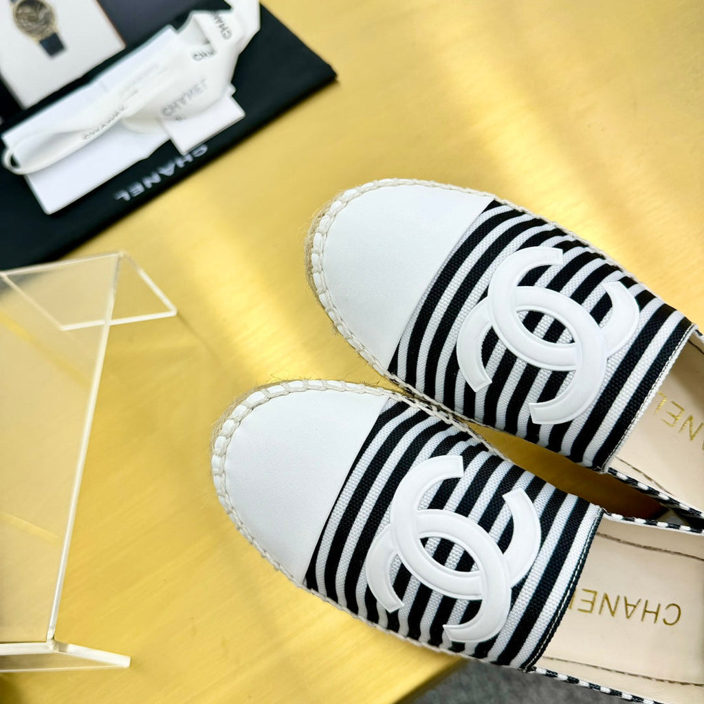 Chanel Slip-On 25S in Black and White Fabric with Striped Pattern