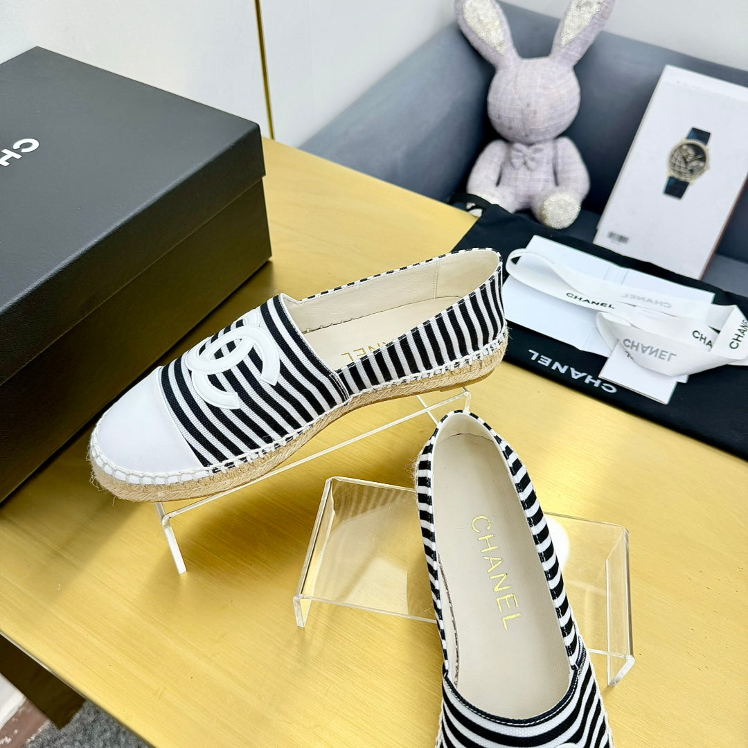 Chanel Slip-On 25S in Black and White Fabric with Striped Pattern