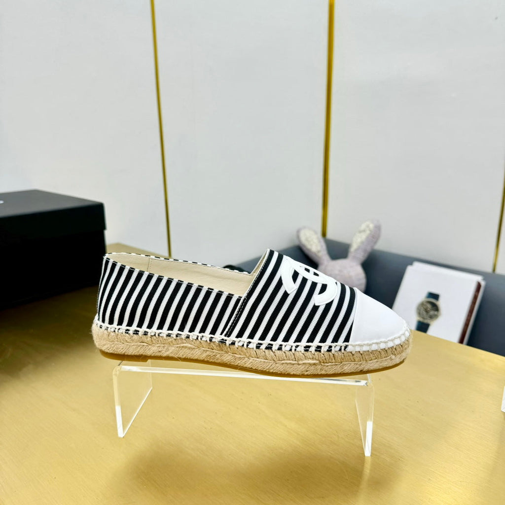 Chanel Slip-On 25S in Black and White Fabric with Striped Pattern