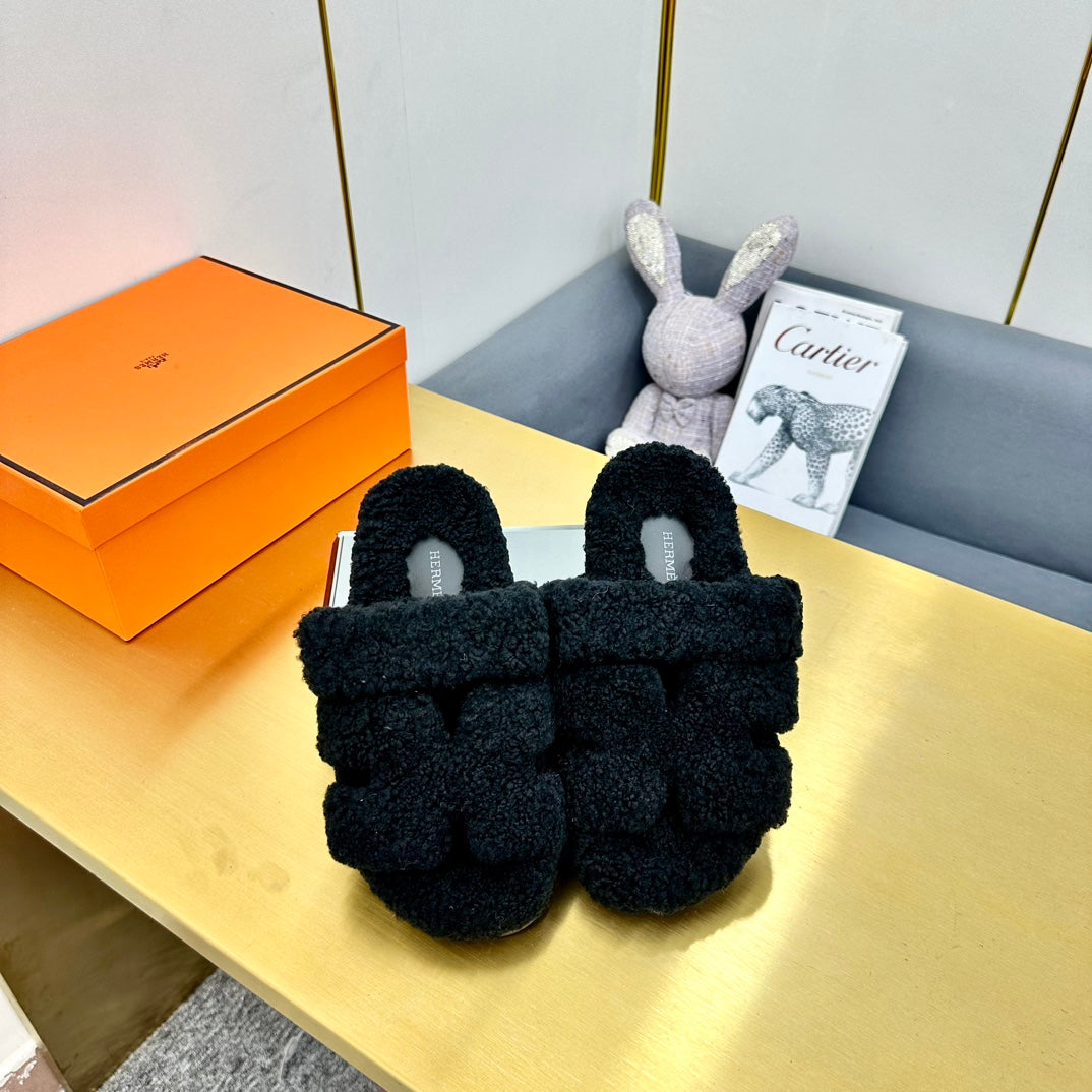 Hermes Chypre Sandal in Black Shearling