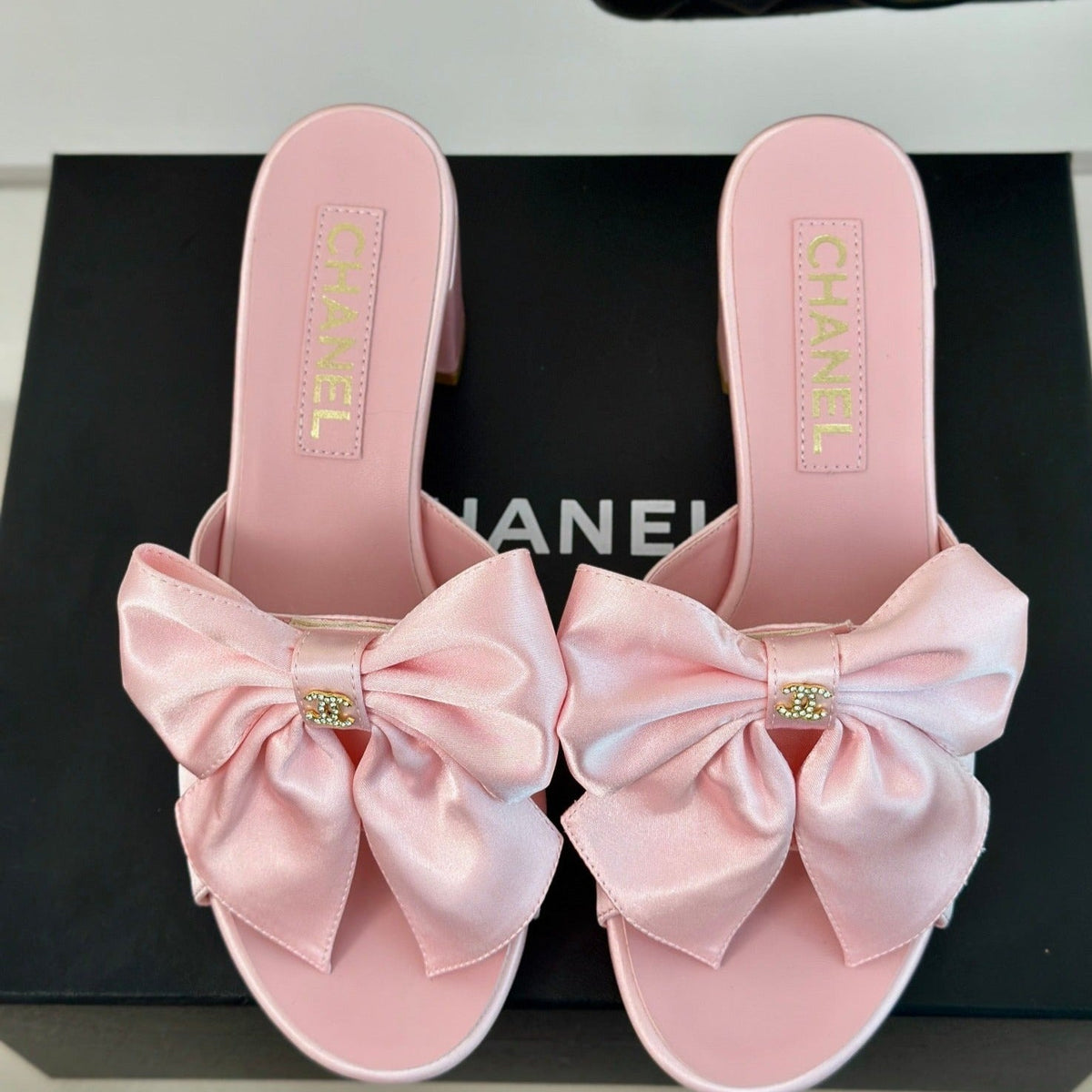 Chanel Double Big Bow High Heels Sheepskin Light Pink