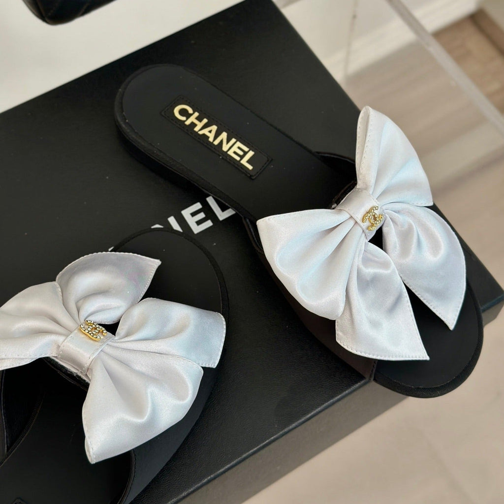 Chanel Double Big Bow Flat Sandals Sheepskin White Black