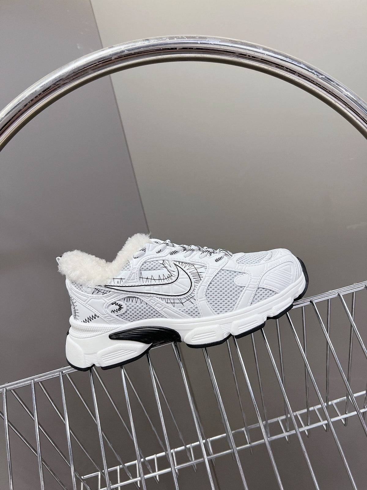 Dior Chrono Sneaker 25S in White Lambskin and Mesh Fabric Style 2