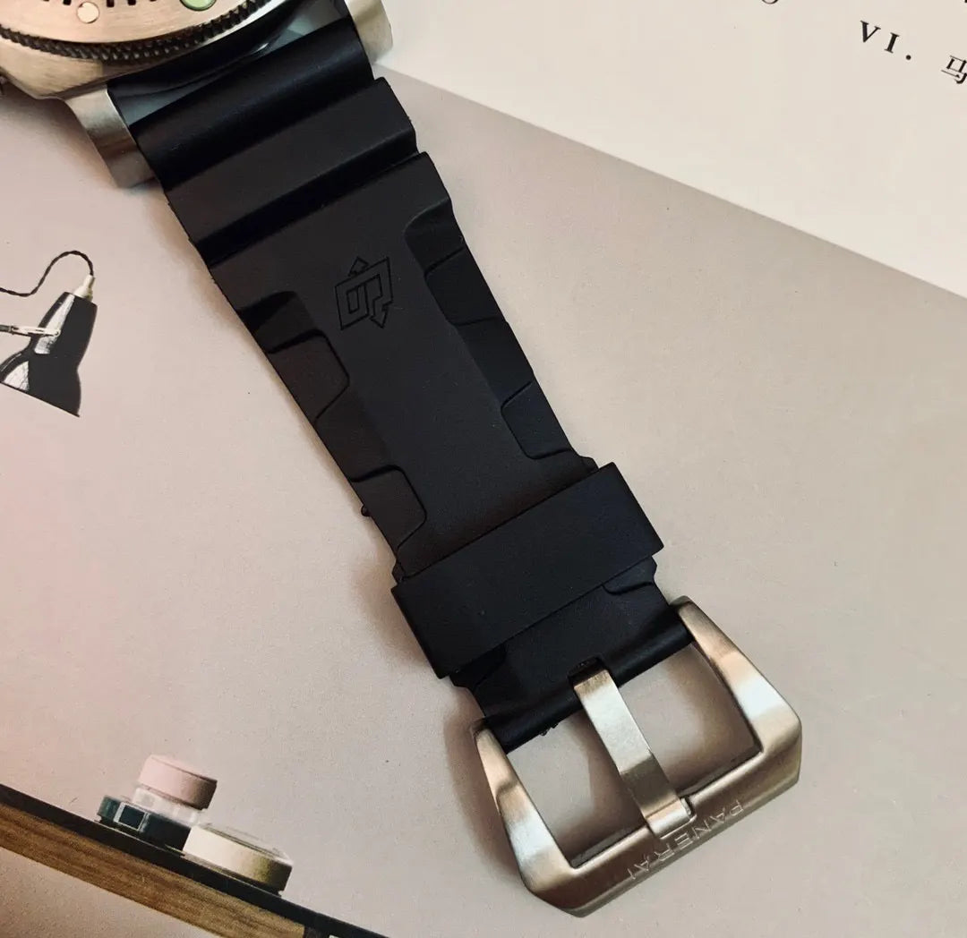 submersible Panerai Black Dial Rubber Strap - Hình 2
