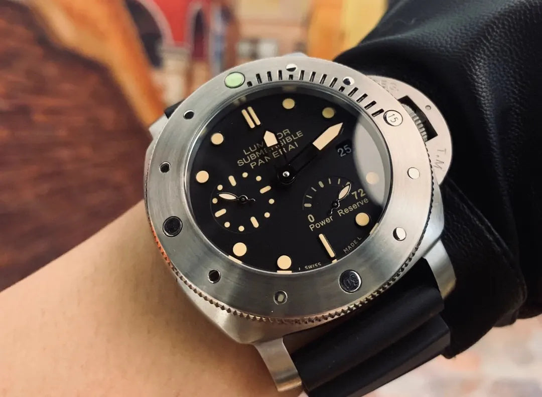 submersible Panerai Black Dial Rubber Strap - Hình 3