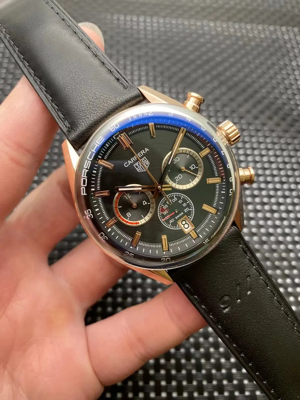 TAG Heuer Porsche Rose Gold - Hình 3
