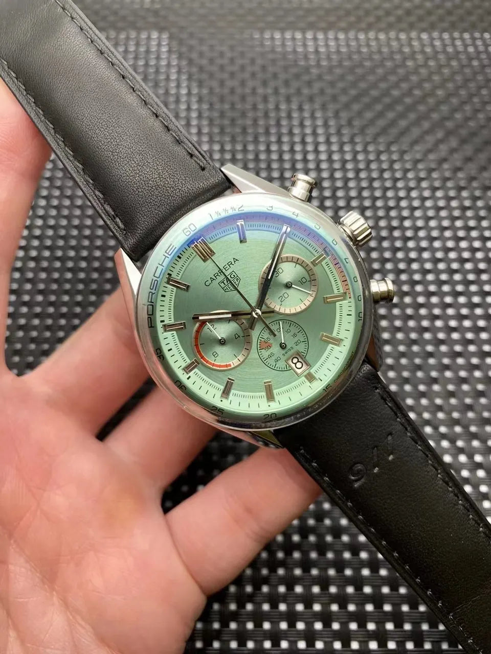 carrera porsche TAG Heuer Green Dial - Hình 4