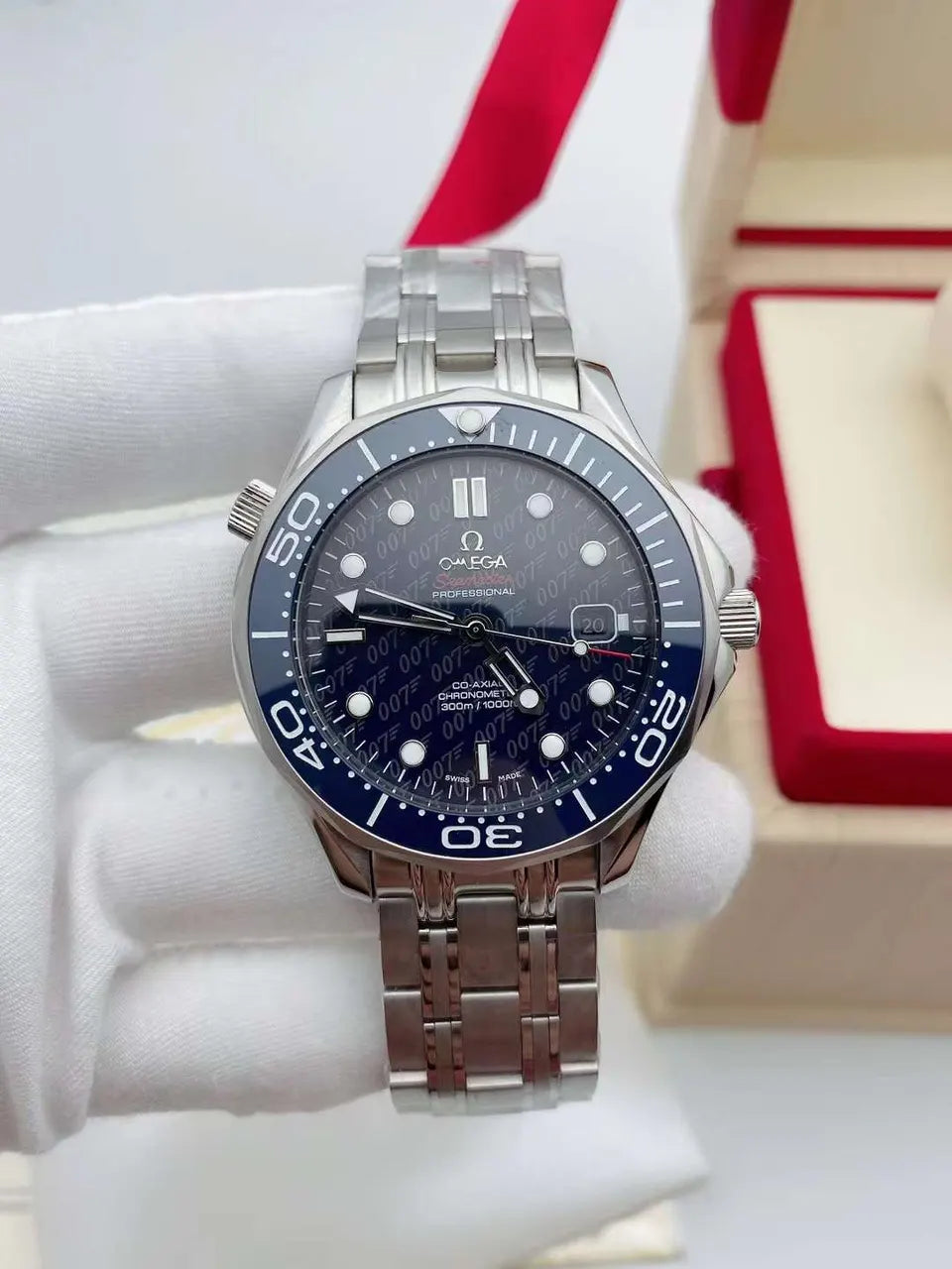 Omega Seamaster 007 Edition Steel