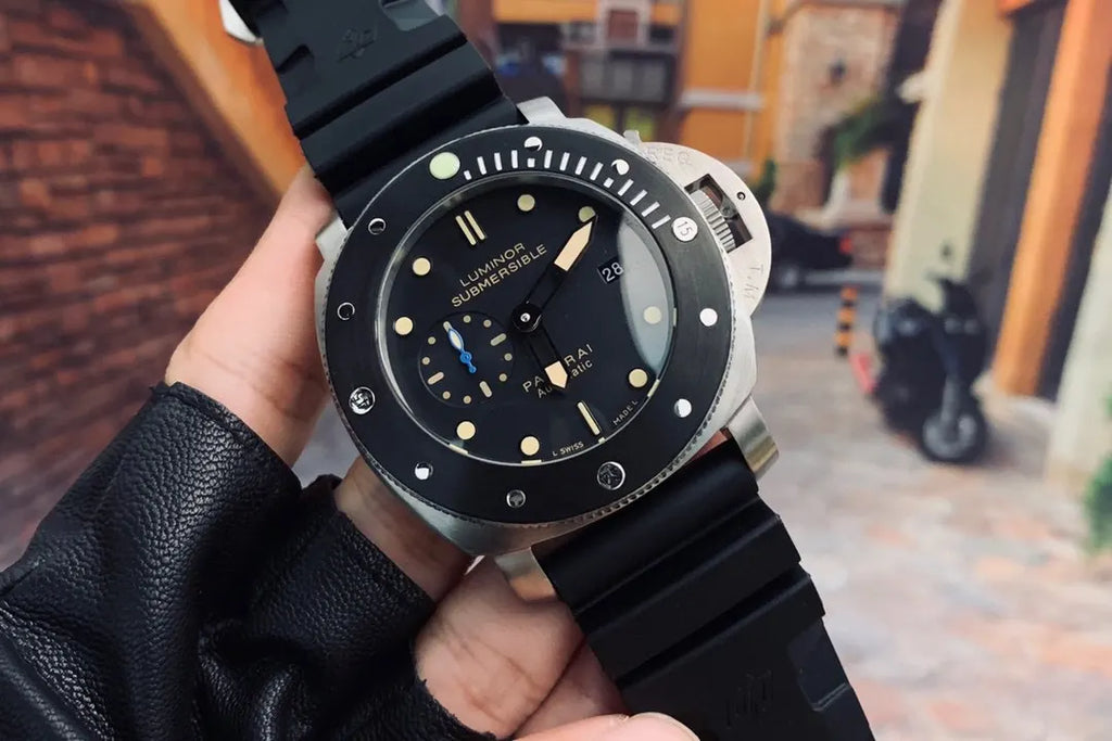 luminor Panerai Black Rubber Dive Watch - Hình 8