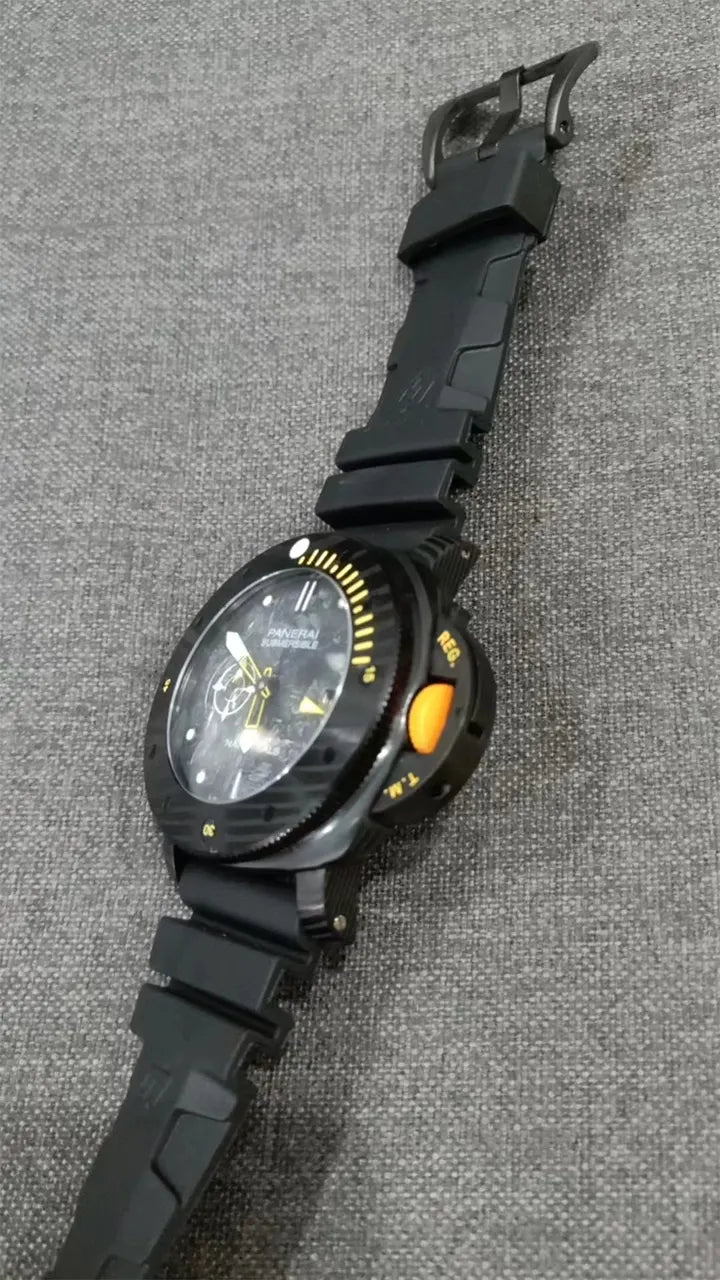 luminor Panerai Carbon Black Rubber - Hình 6