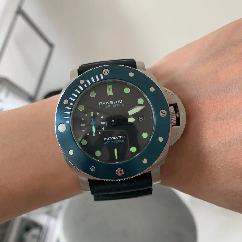 Panerai Submersible Blue Bezel - Hình 5