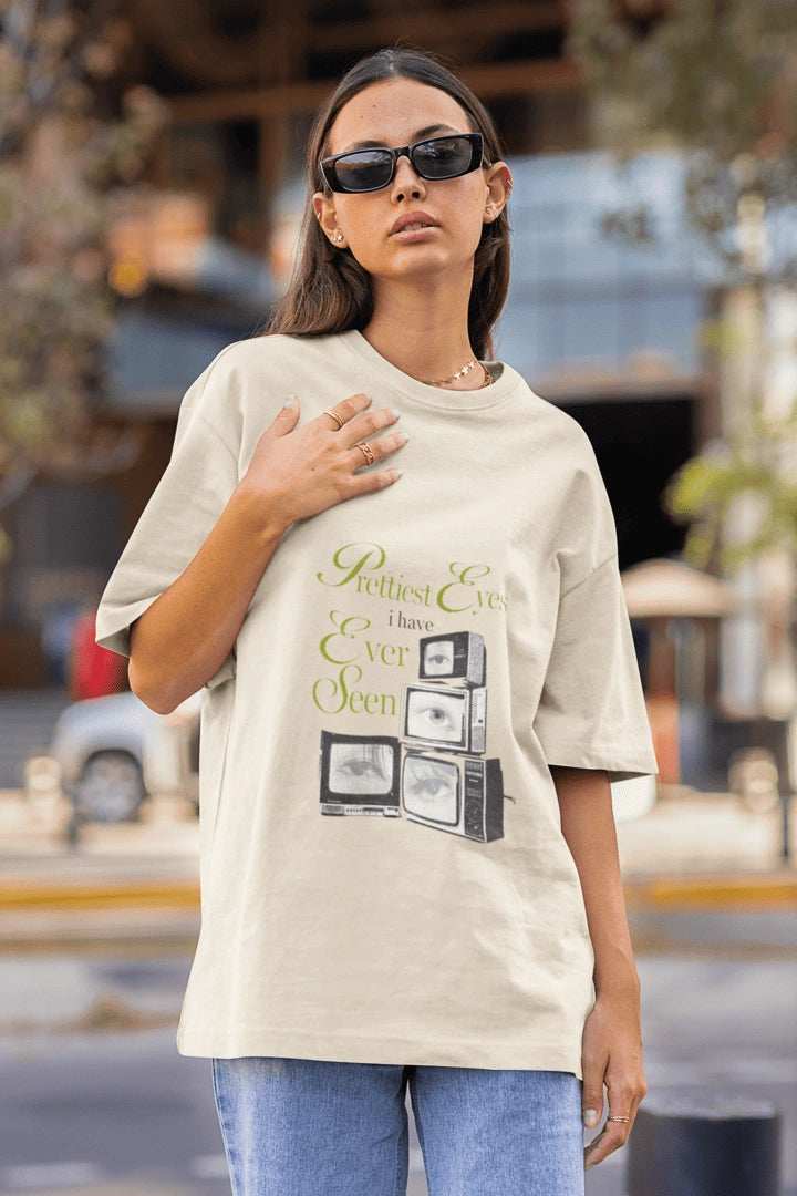 Pretty Eyes Oversized T-shirt - Urban Theory Co