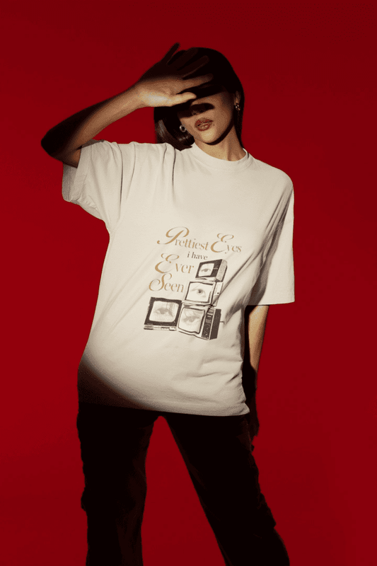 Pretty Eyes Oversized T-shirt - Urban Theory Co