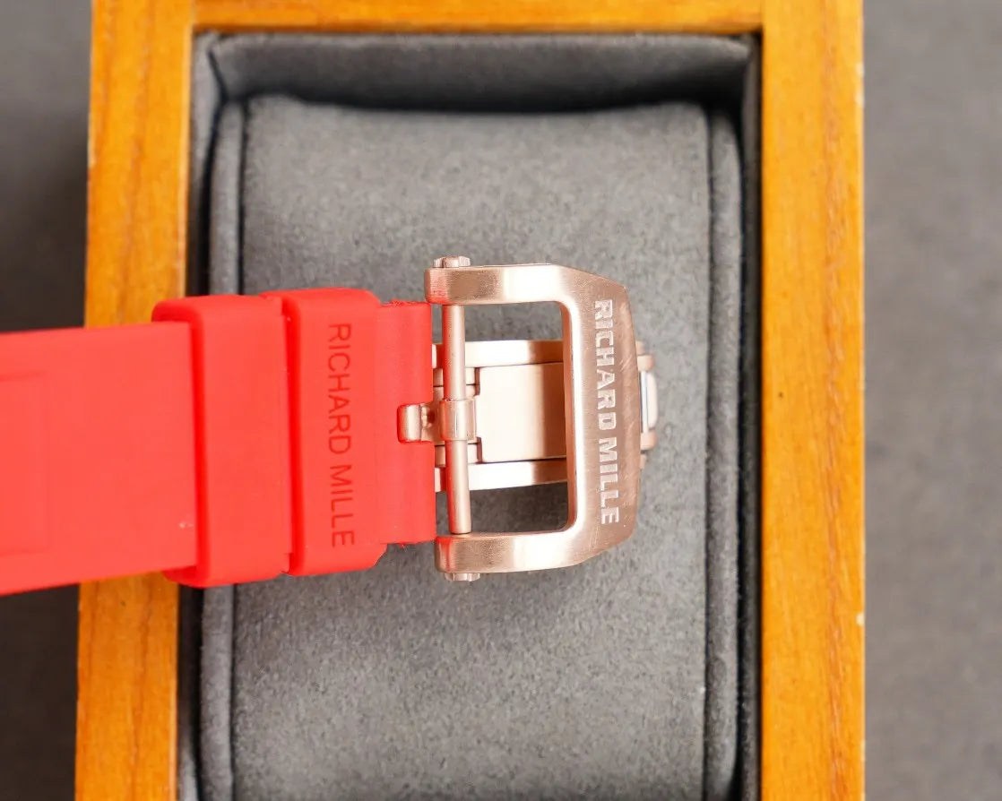 red Richard Mille Skull Watch - Hình 2
