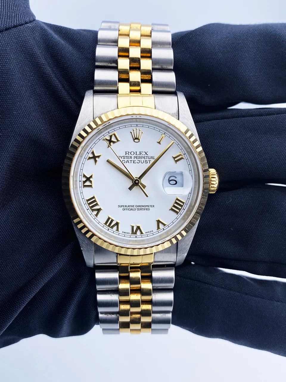 Rolex Two-Tone Silver Roman Dial - Hình 3