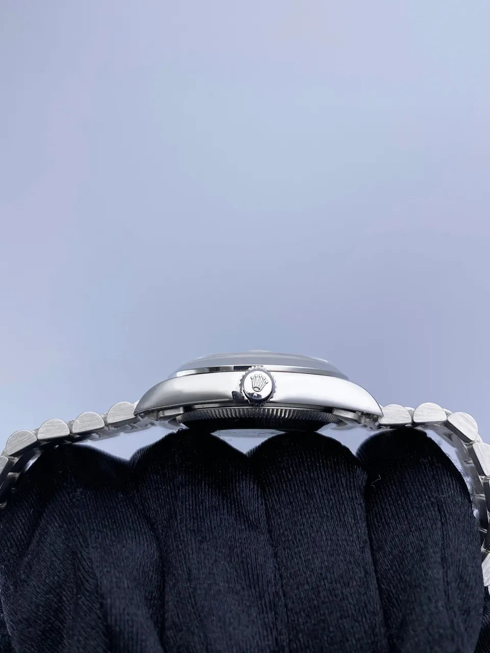 Rolex Silver Tapestry Diamond Dial - Hình 4