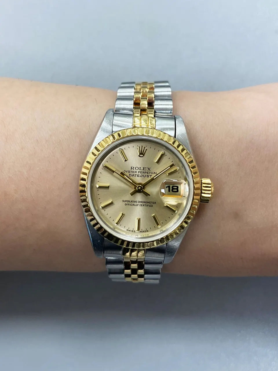 Rolex Two-Tone Salmon Dial - Hình 9