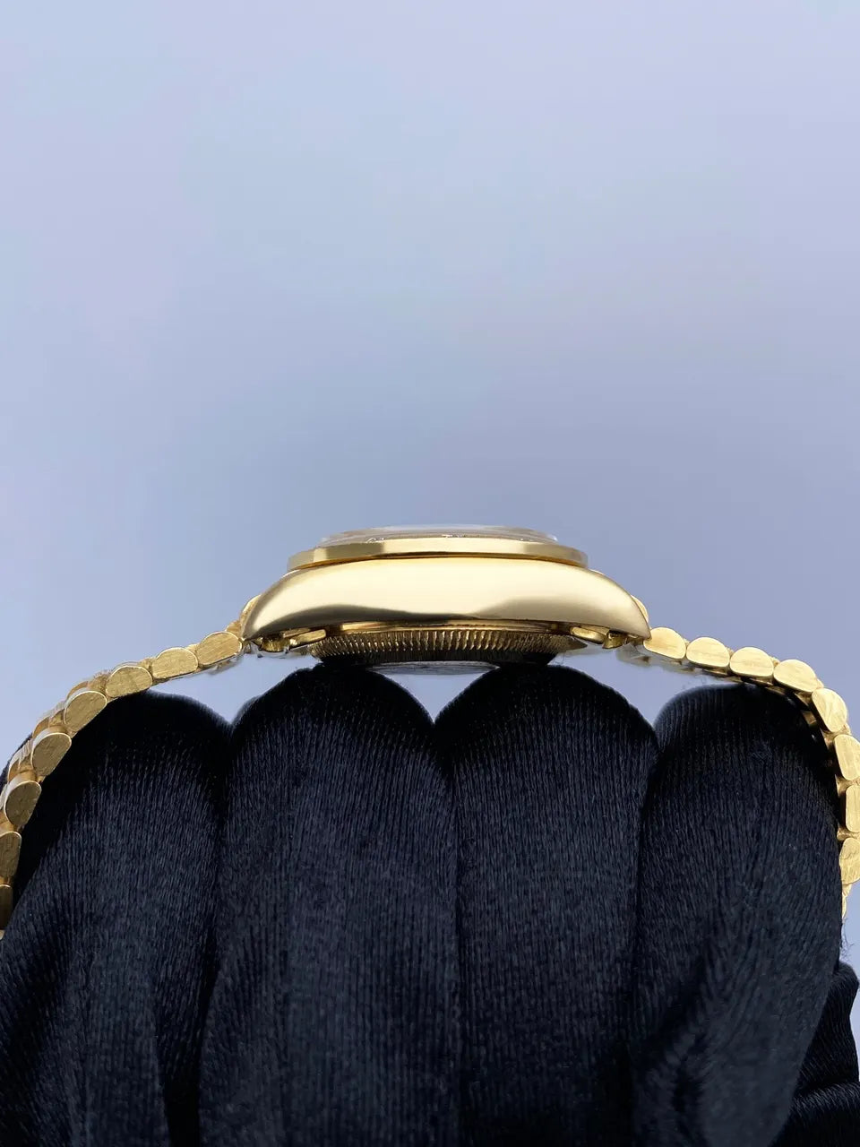 Rolex Gold Diamond Black Dial - Hình 2