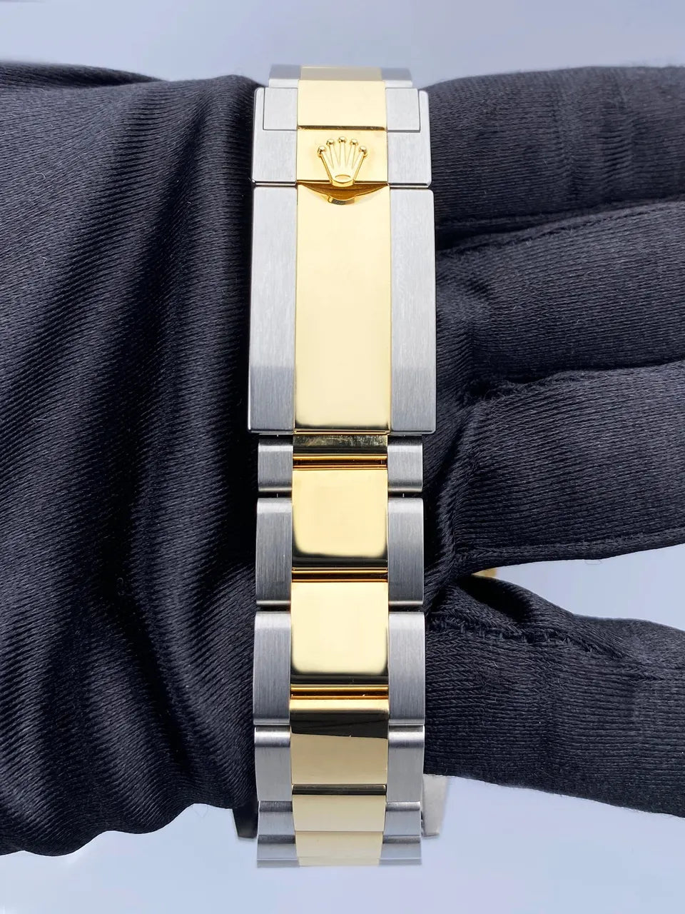 two Rolex Daytona Gold Champagne - Hình 6