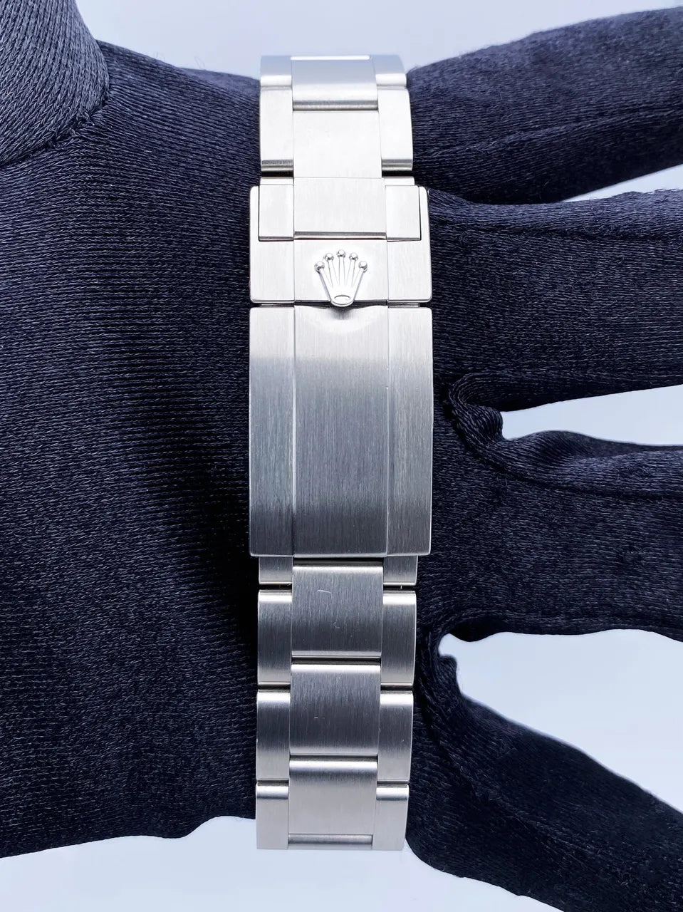 Rolex Explorer Black Dial 1310 - Hình 7